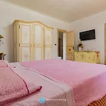 Bed and breakfast Dolce Aurora 4*